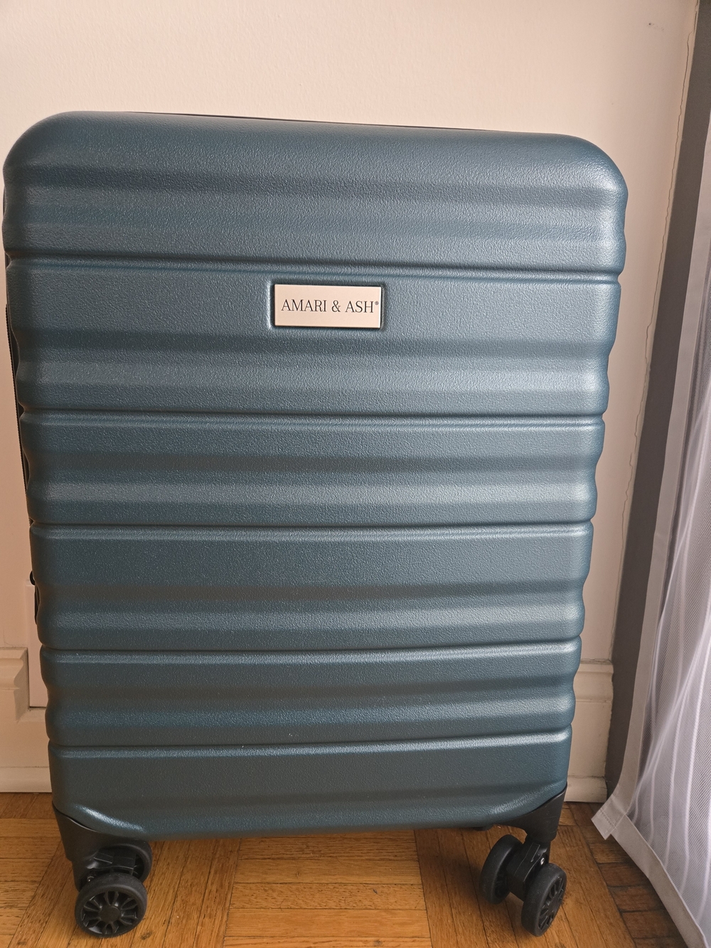 Brand New With Tags Teal Hardside Spinner Luggage 20" Collapsible